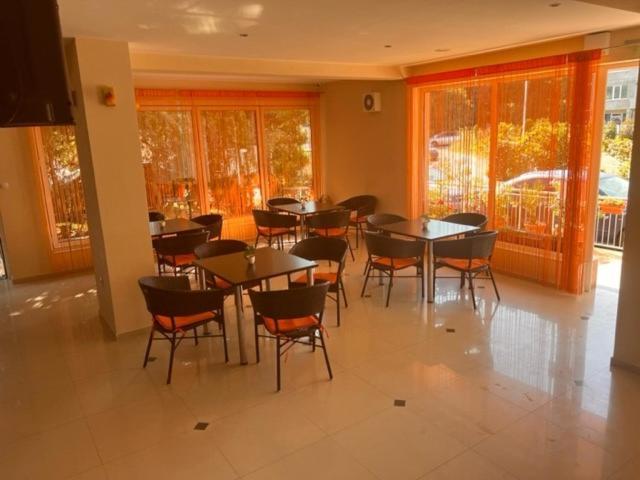 Hotel Paradise Lozenets Ngoại thất bức ảnh