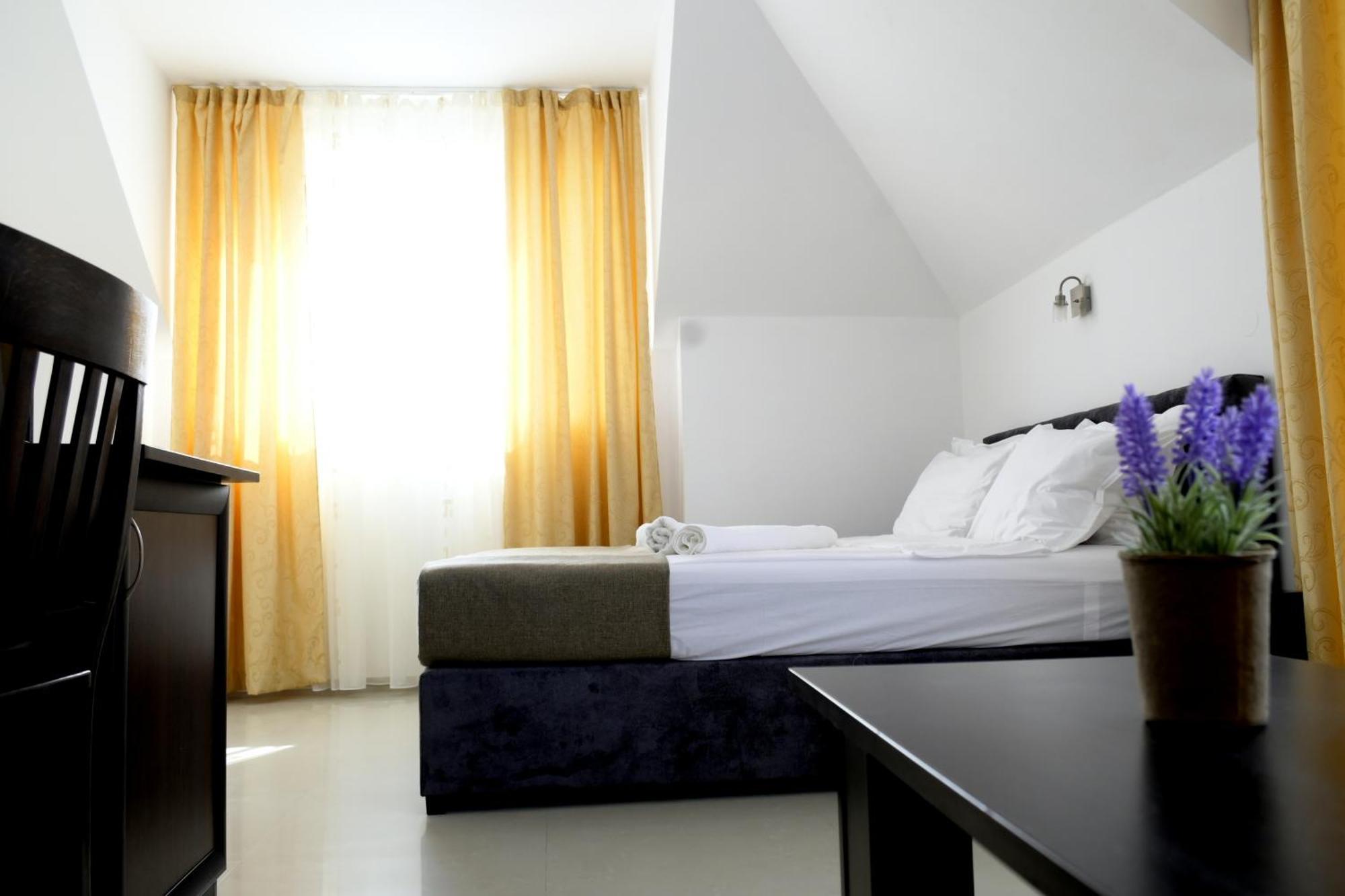 Hotel Paradise Lozenets Ngoại thất bức ảnh