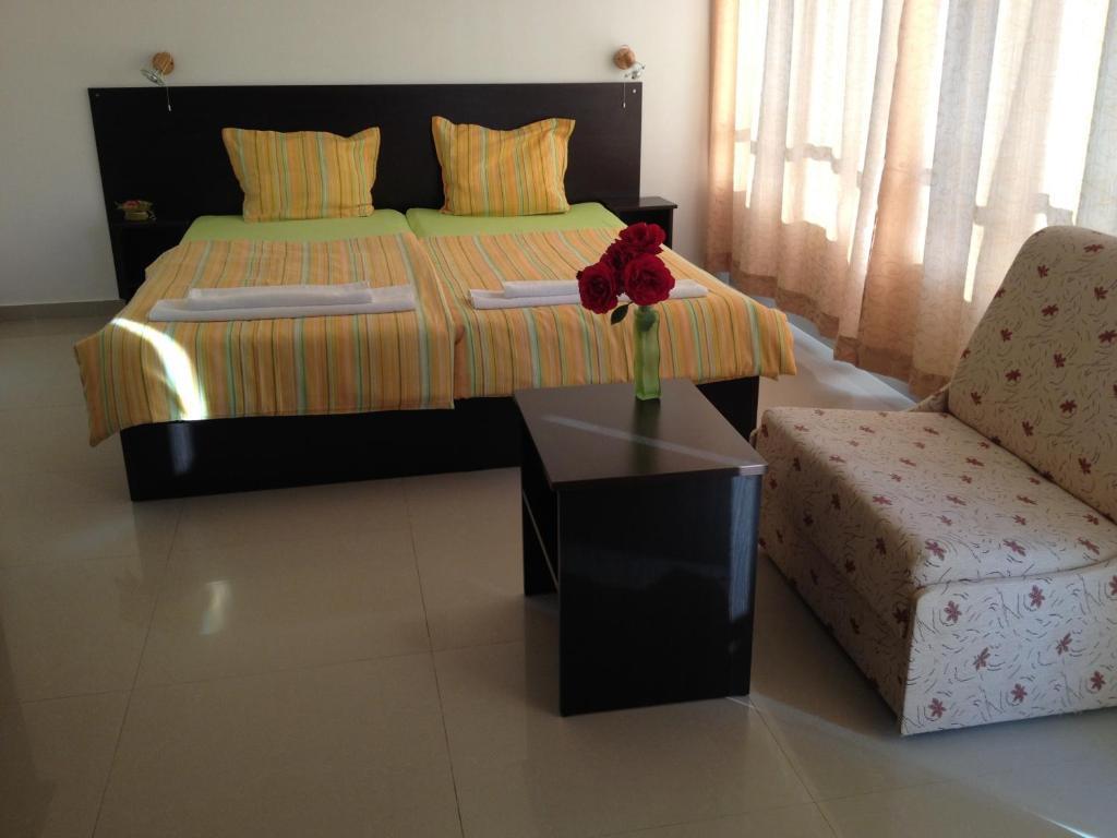 Hotel Paradise Lozenets Phòng bức ảnh